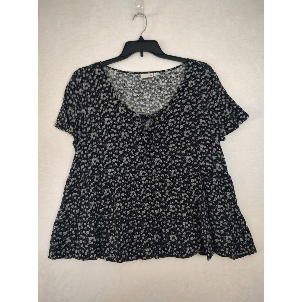 So Women Black White Floral V-Neck‎ Tiered Peplum Short Sleeve Top Size 1X